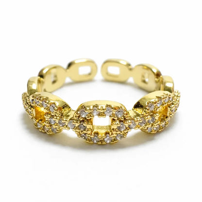 Orlisse — Anillo de Eslabones con Circonitas en Acabado Oro